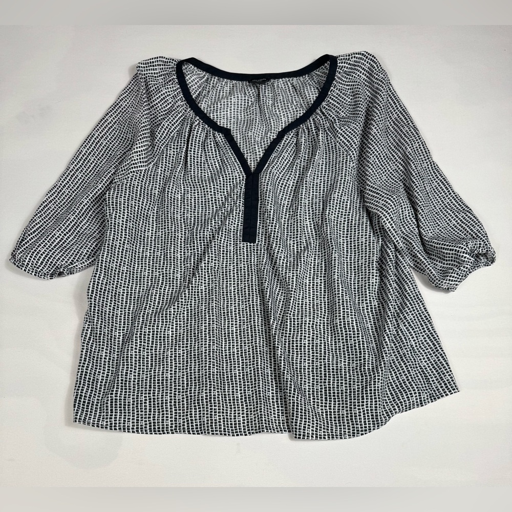 Ann Taylor V-Neck 3/4 Sleeve Tunic Blouse Black White Geometric Women’s XL